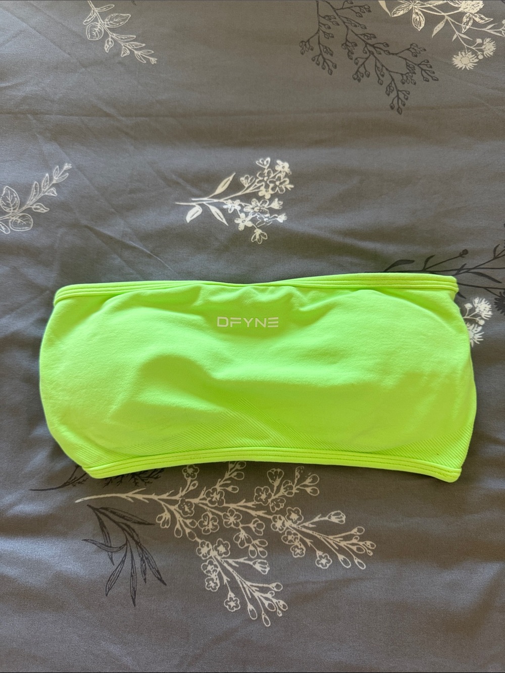 DFYNE Women's Neon Green Bandeau Bikini Top